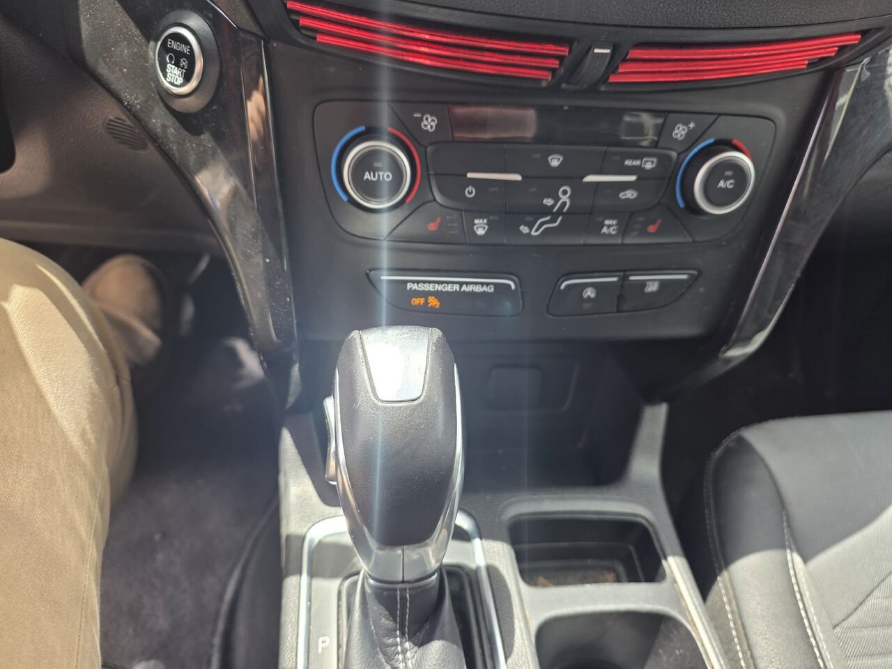 Ford Escape 2019 Orange Longueuil, - photo #16