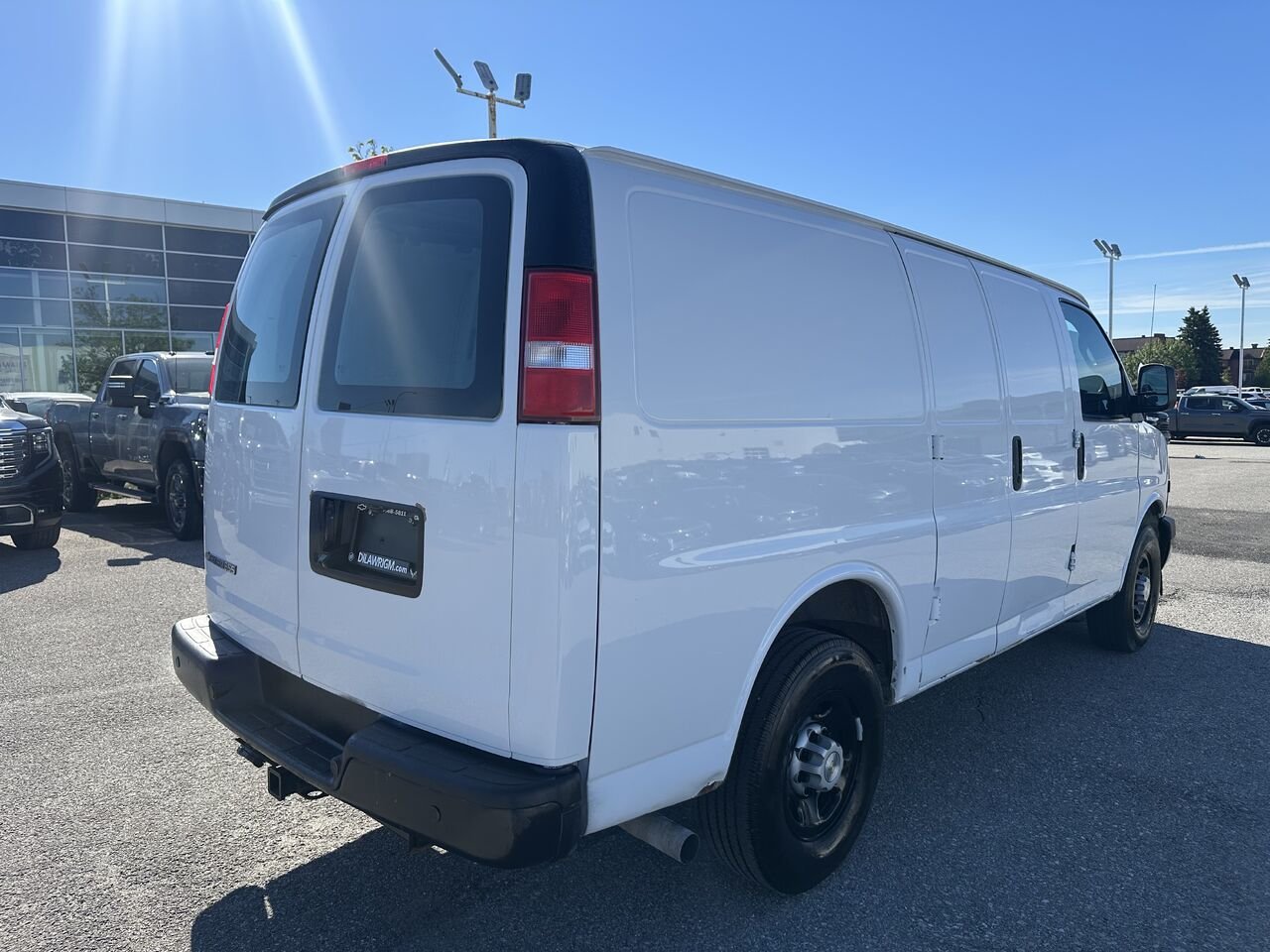CHEVROLET EXPRESS G2500 Traction arrière 2500 135 po 2022 Blanc Gatineau - photo #21