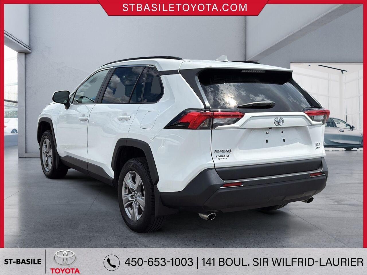 2023 Toyota RAV4 White Saint-Basile-le-Grand - photo #6