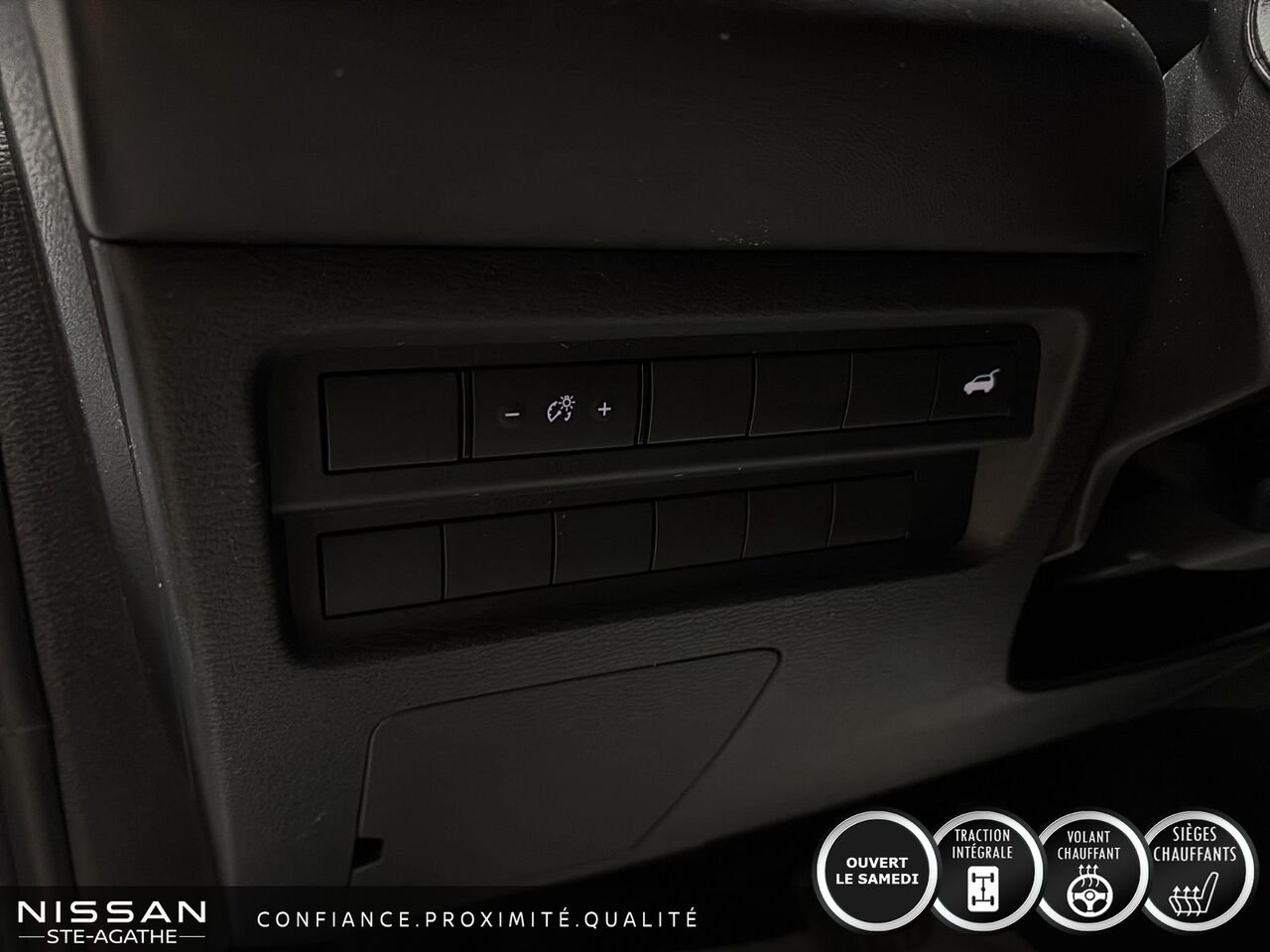 Mitsubishi Outlander 2023 Argent Saint-Jérôme - photo #16