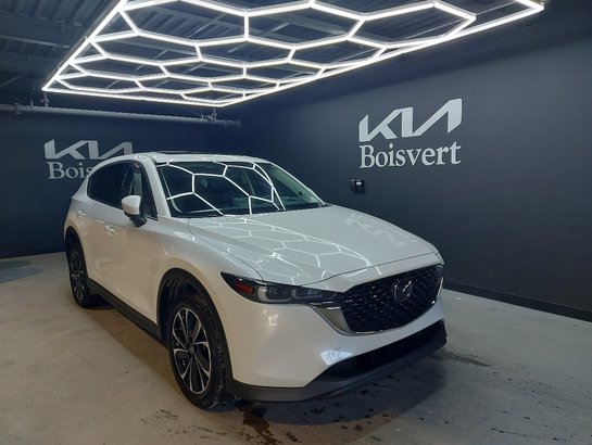 2022 Mazda CX-5 2022 White