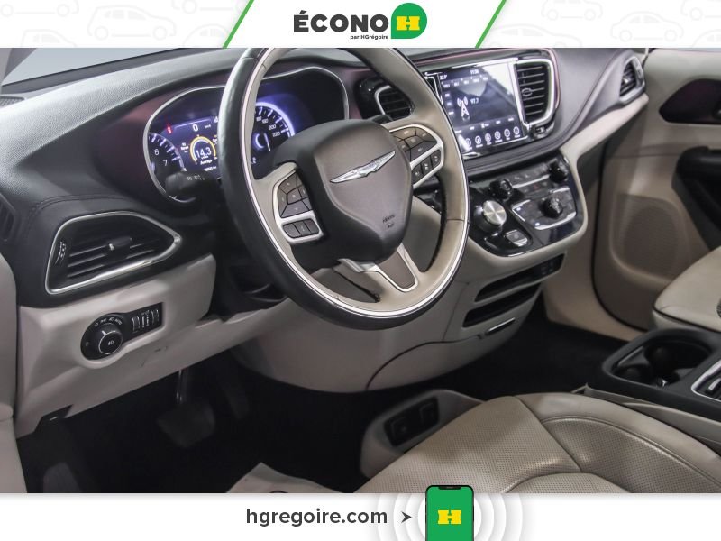 2018 Chrysler Pacifica Silver Blainville - photo #17