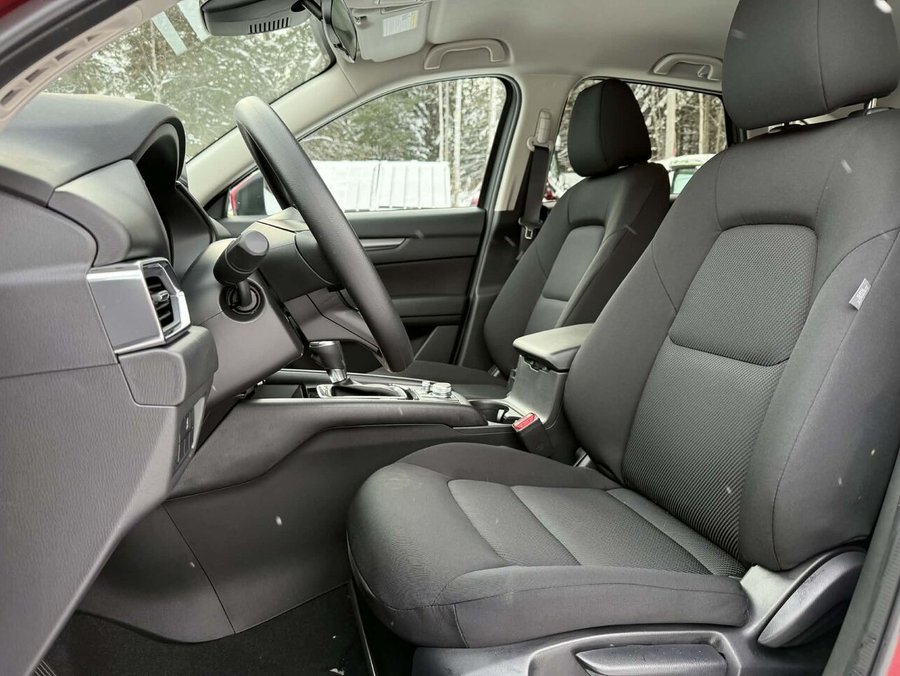 2025 Mazda CX-5 Gx, awd, sièges chauffants, caméra de recul Jet Black Mica