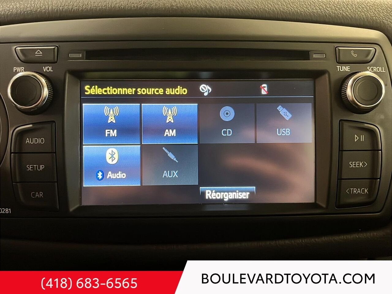 Toyota Yaris Hatchback 99885A-119 | SE 2019 Rouge Québec - photo #12