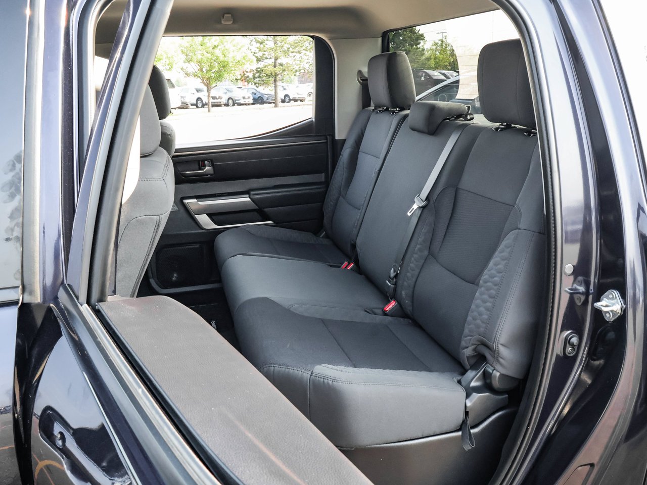2023 Toyota Tundra 4x4 Crewmax SR Blue Sherwood Park - photo #15