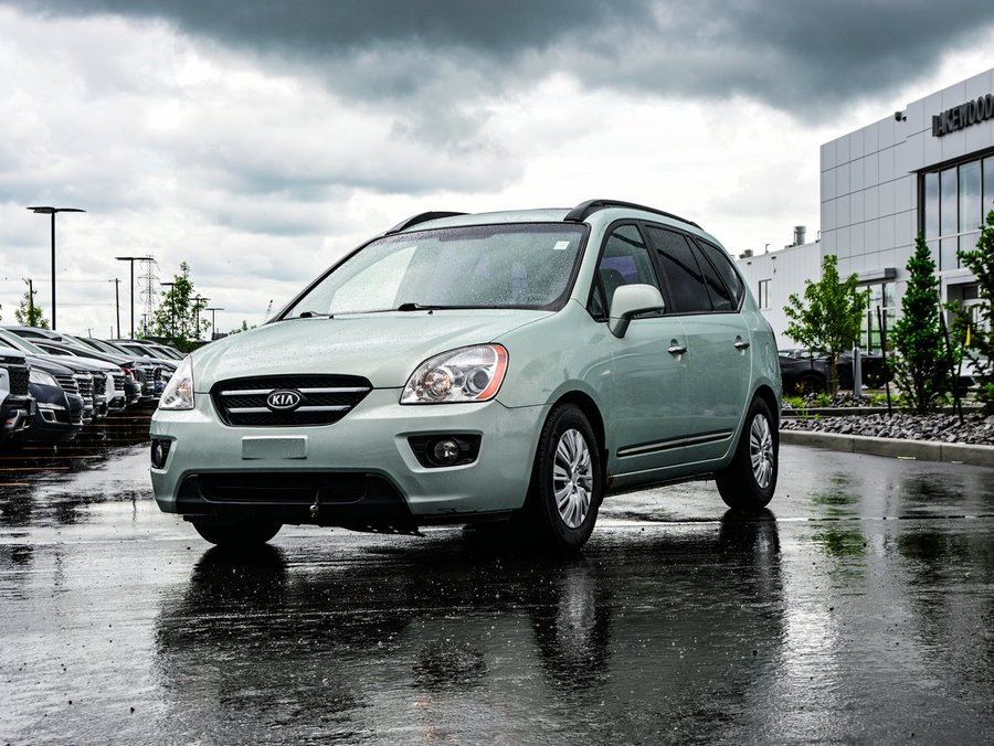 2008 Kia Rondo