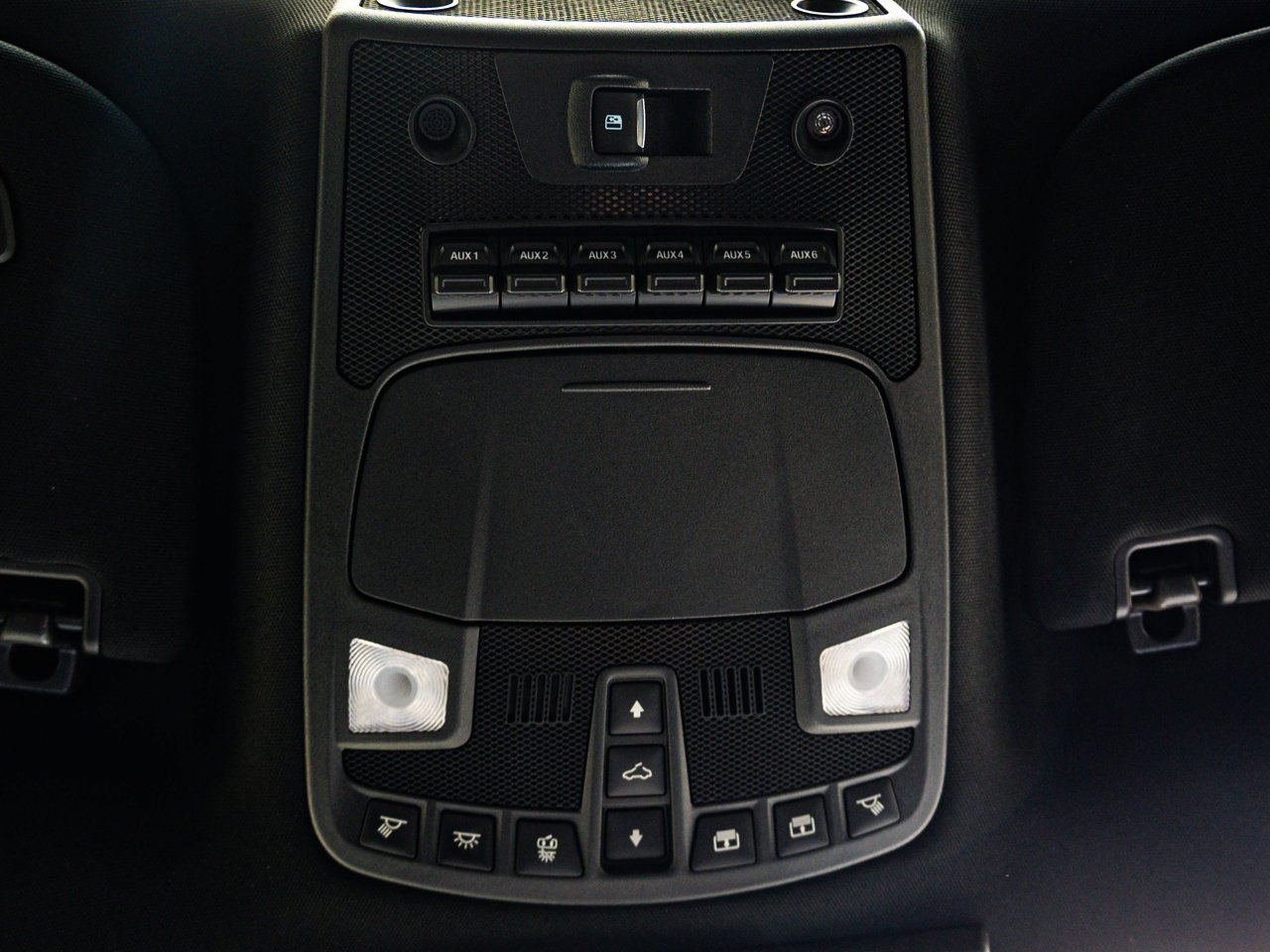2022 Ford Super Duty F-350 SRW Platinum 4WD Crew Cab 6.75' Box Black Sherwood Park - photo #29