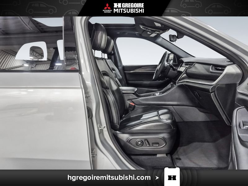2024 Jeep Grand Cherokee Silver Blainville - photo #16