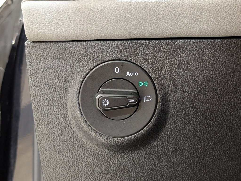 Volkswagen Taos Comfortline 4MOTION 2024 Noir Val-David - photo #30