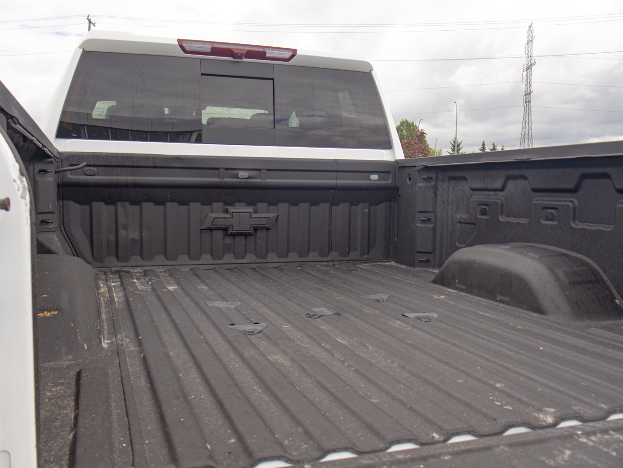 2024 Chevrolet Silverado 2500HD 4WD Crew Cab 159 LT White Sherwood Park - photo #10