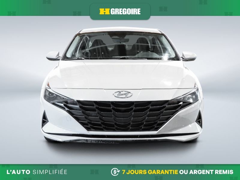 Hyundai Elantra 729612 | Preferred AUTO AC MAGS CAM RECULE BLUETOOTH 2021 Gris Laval - photo #1