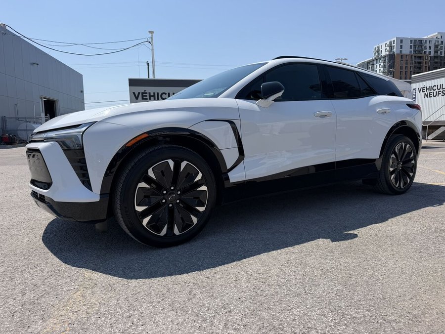2024 Chevrolet Blazer EV 2024 White