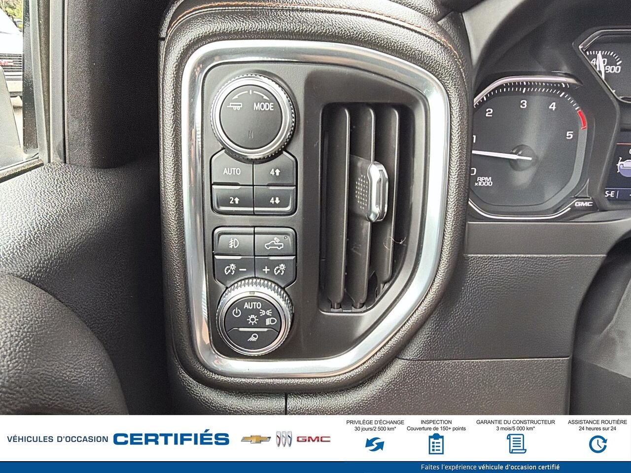 GMC SIERRA K25 AT4 cabine multiplace 4RM 159 po 2023 Blanc Montmagny - photo #16