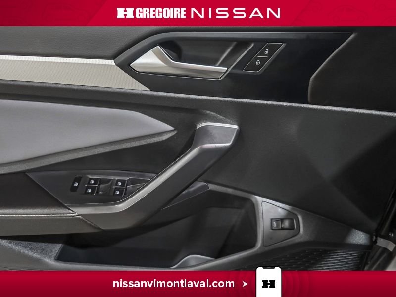 Volkswagen Jetta 2025 Argent Saint-Eustache - photo #13