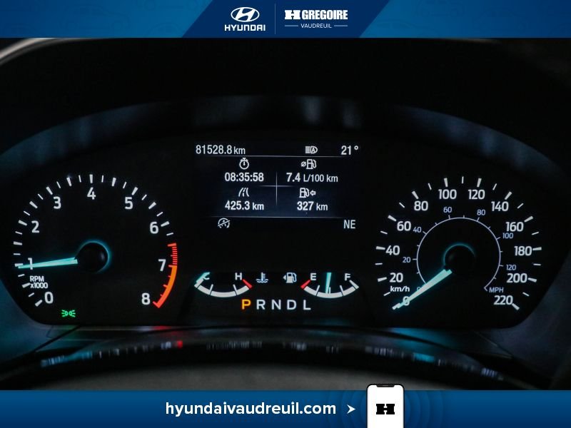 2022 Ford Escape Grey Laval - photo #24