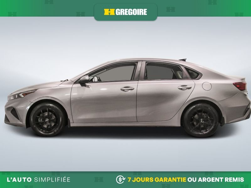 Kia Forte 822407 | LX IVT 2023 Laval - photo #4