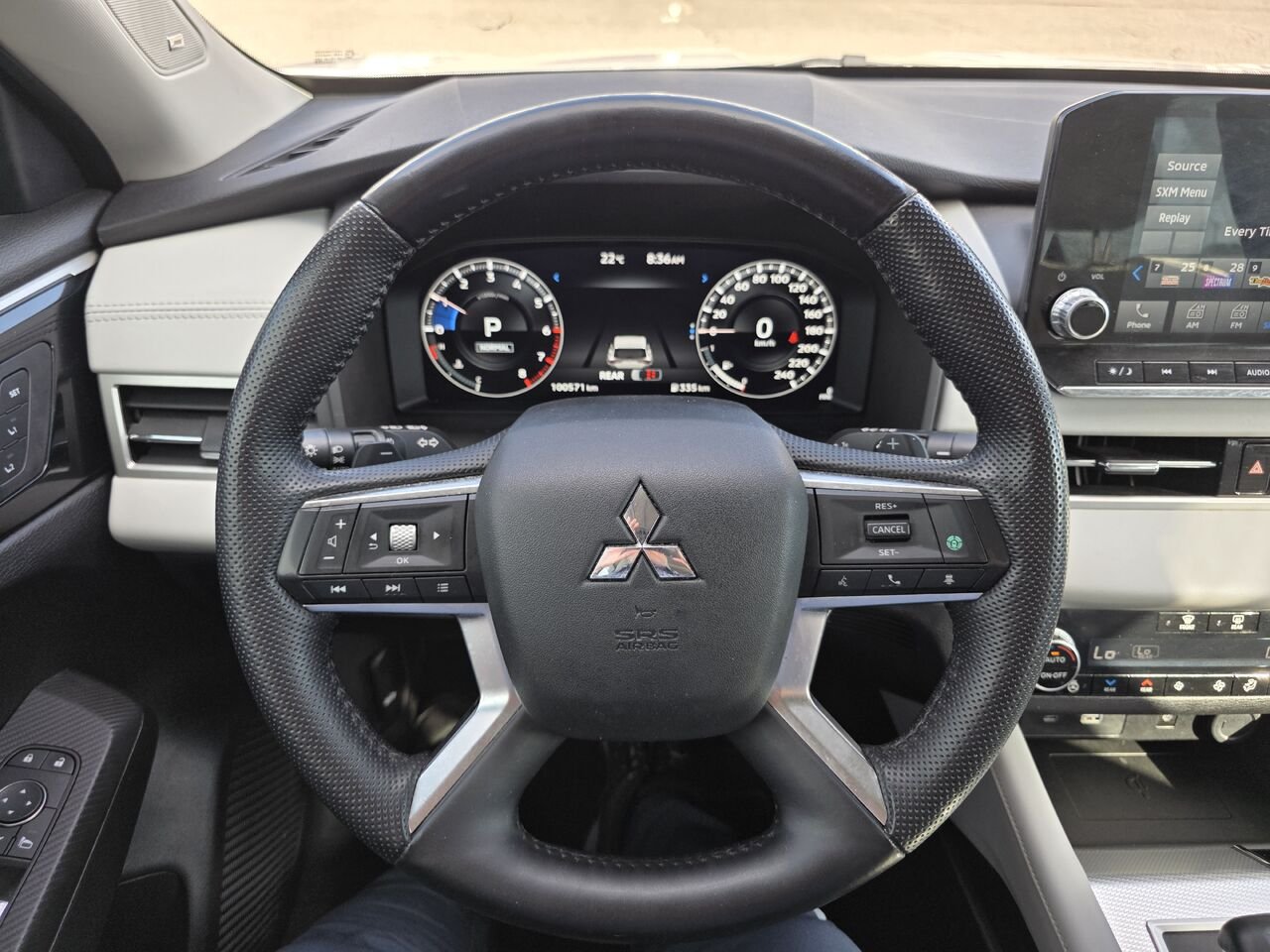 2022 Mitsubishi Outlander GT S-AWC White Rouyn-Noranda - photo #11