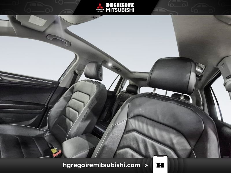 Volkswagen Tiguan MH4223 | Highline * AWD * Cuir * Toit * Carplay * Caméra * 2020 Gris Laval - photo #16