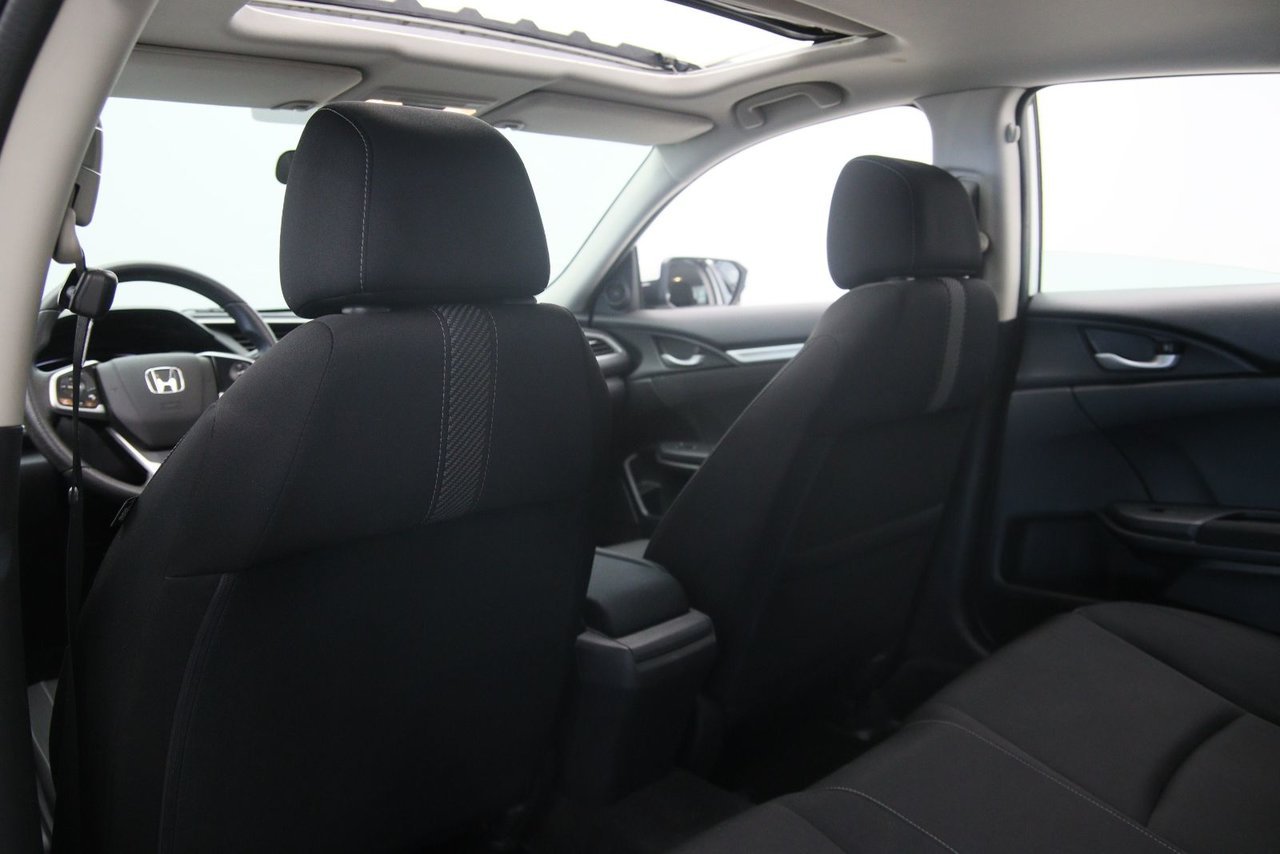 2016 Honda Civic Sedan VIN 2HGFC2F75GH034086 White Chicoutimi - photo #9
