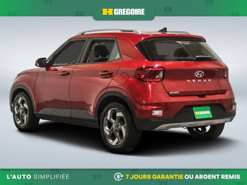2021 Hyundai Venue Red Laval - photo #5