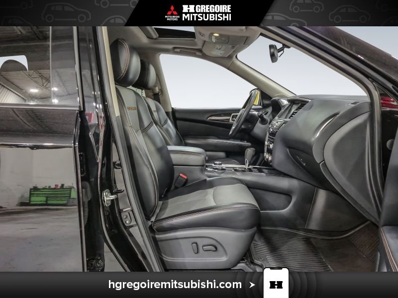2020 Nissan Pathfinder Black Blainville - photo #17