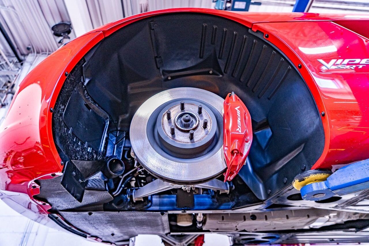 Dodge Viper Clean Title With Only 2,063 km (1,282 Miles) From New 2008 Rouge Montréal - photo #109
