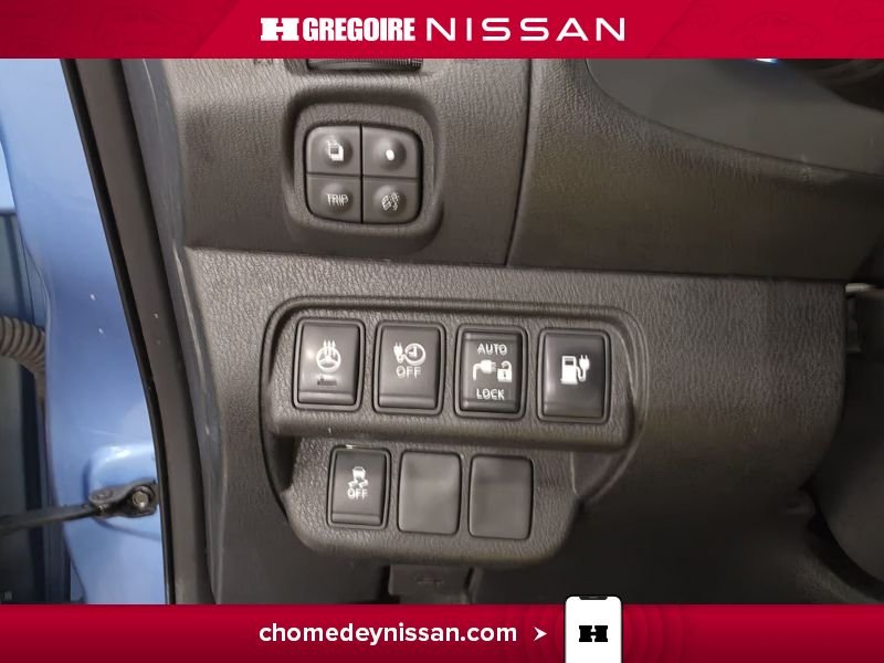 2014 Nissan Leaf Blue Saint-Eustache - photo #14