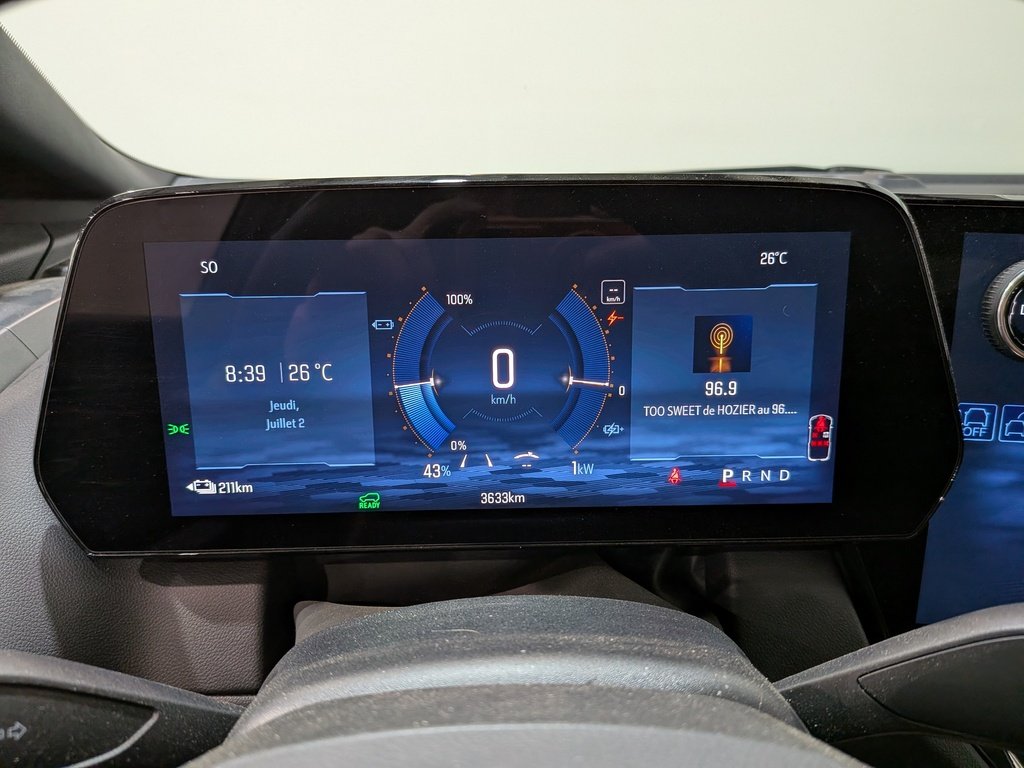 Chevrolet Equinox EV 2026 Noir Val-David - photo #17