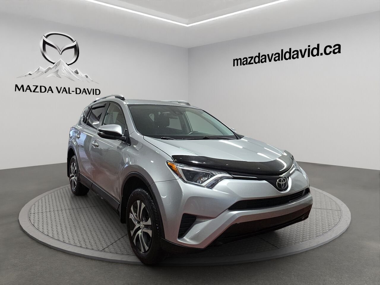Toyota RAV4 2017 Gris Val-David - photo #4