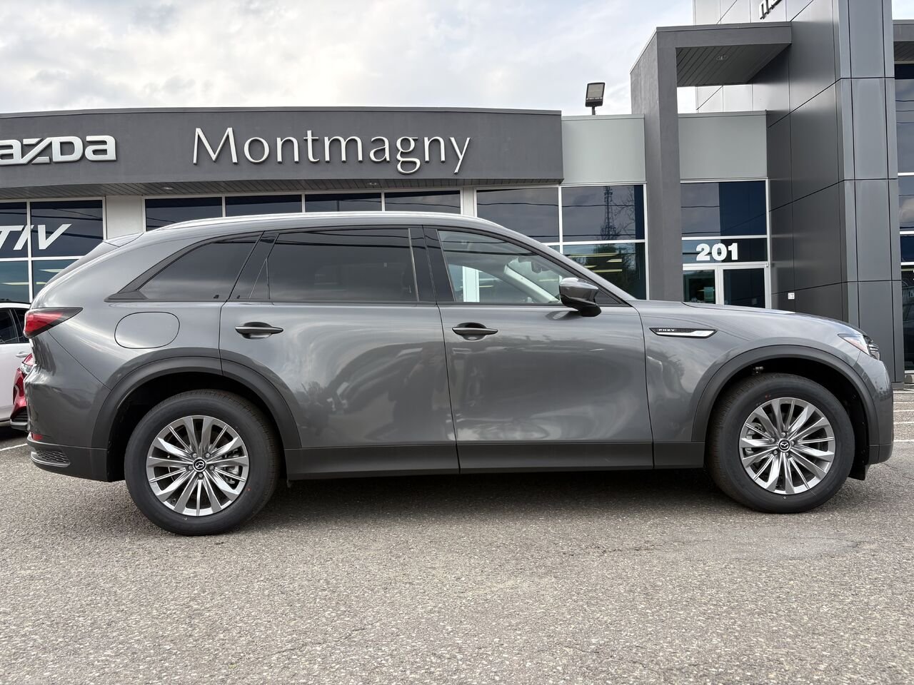 MAZDA CX-90 hybride rechargeable GS-L TI 2026 Gris mécanique métallisé Montmagny - photo #1