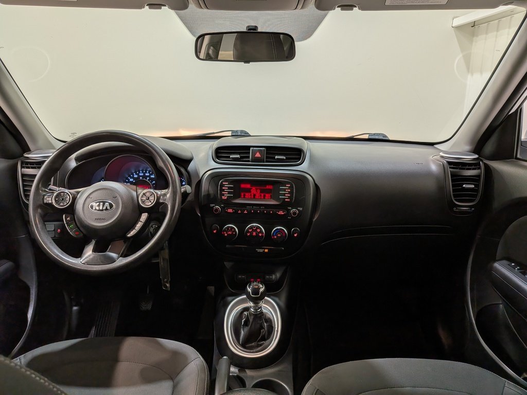2015 Kia Soul 5dr Wgn Manual LX White Val-David - photo #11