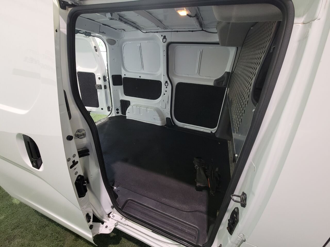 Nissan NV200 Cargo compact 2021 Blanc Longueuil, - photo #13