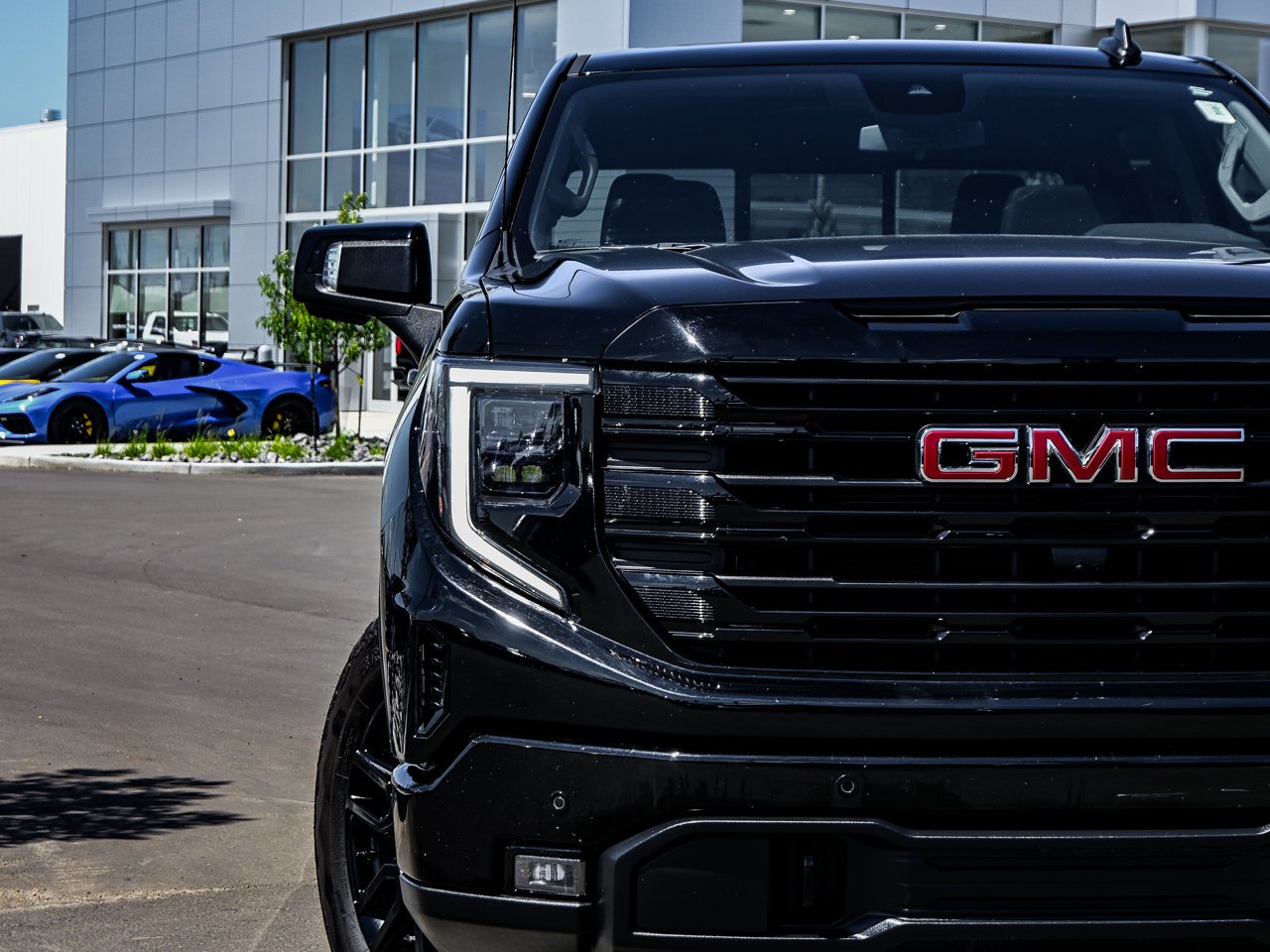 2024 GMC Sierra 1500 4WD Crew Cab 147 Elevation Black Sherwood Park - photo #5