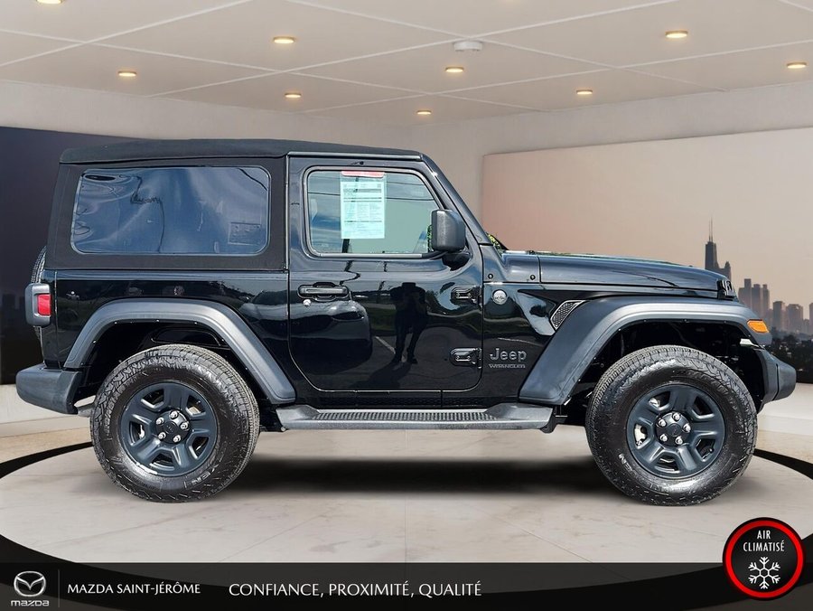 Jeep Wrangler Sport | A/C | 4x4 | AUTOMATIQUE | V6 | 2024 Noir