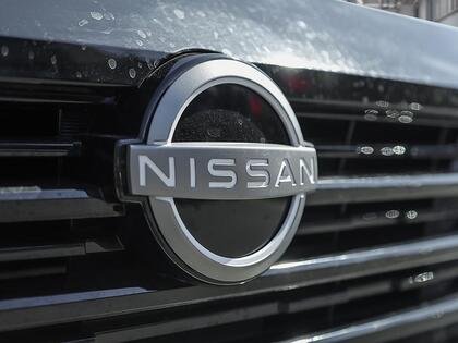 Nissan Kicks 2026 Blanc d'Aspen triple couche/Noir intense Blainville - photo #8