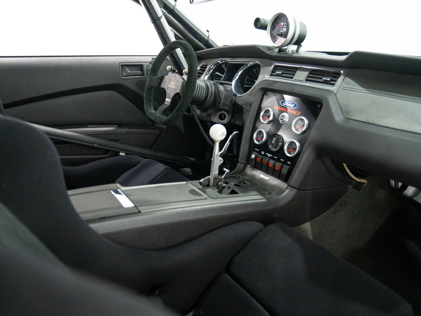2013 Ford Mustang Cobra Jet # 44 of 50 Voiture d'acceleration d'usine Montreal - photo #49