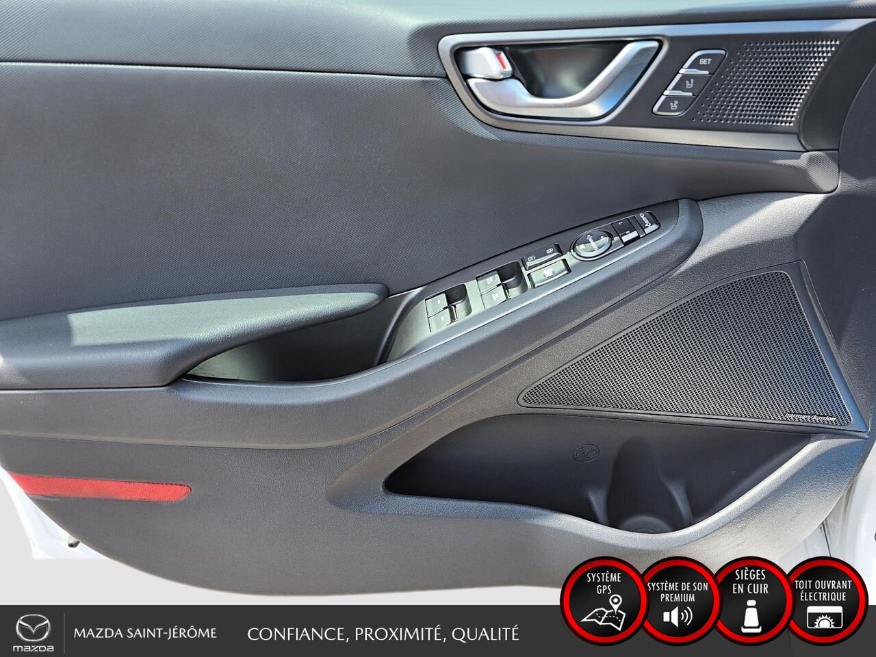 2020 Hyundai Ioniq hybride rechargeable Ultimate | TOIT OUVRANT | CUIR | White Saint-Jérôme - photo #12