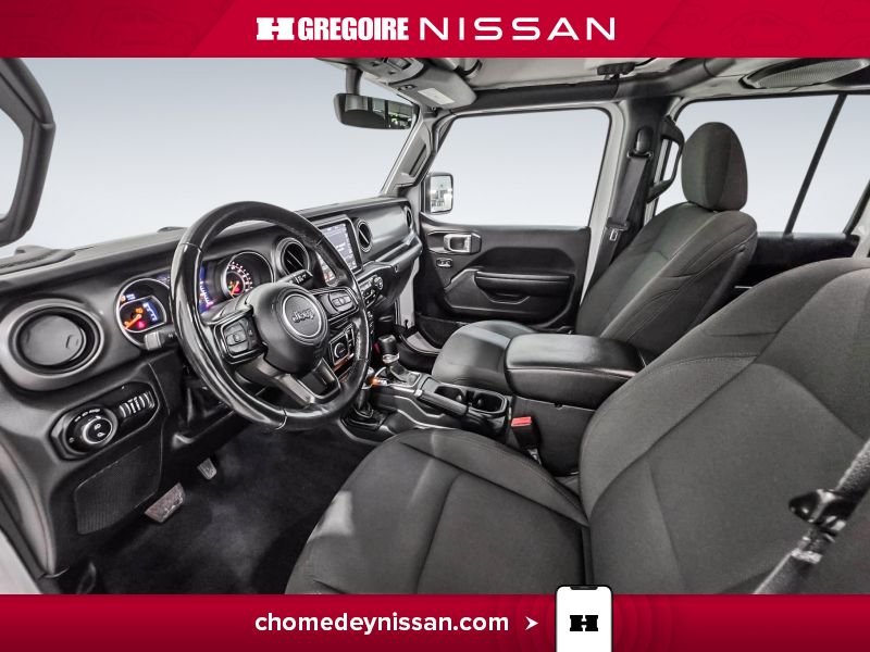 2022 Jeep Gladiator White Saint-Eustache - photo #15