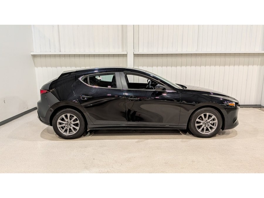Mazda Mazda3 Sport GX Auto/Caméra de recul/Sièges chauffants/Carplay 2024 Noir