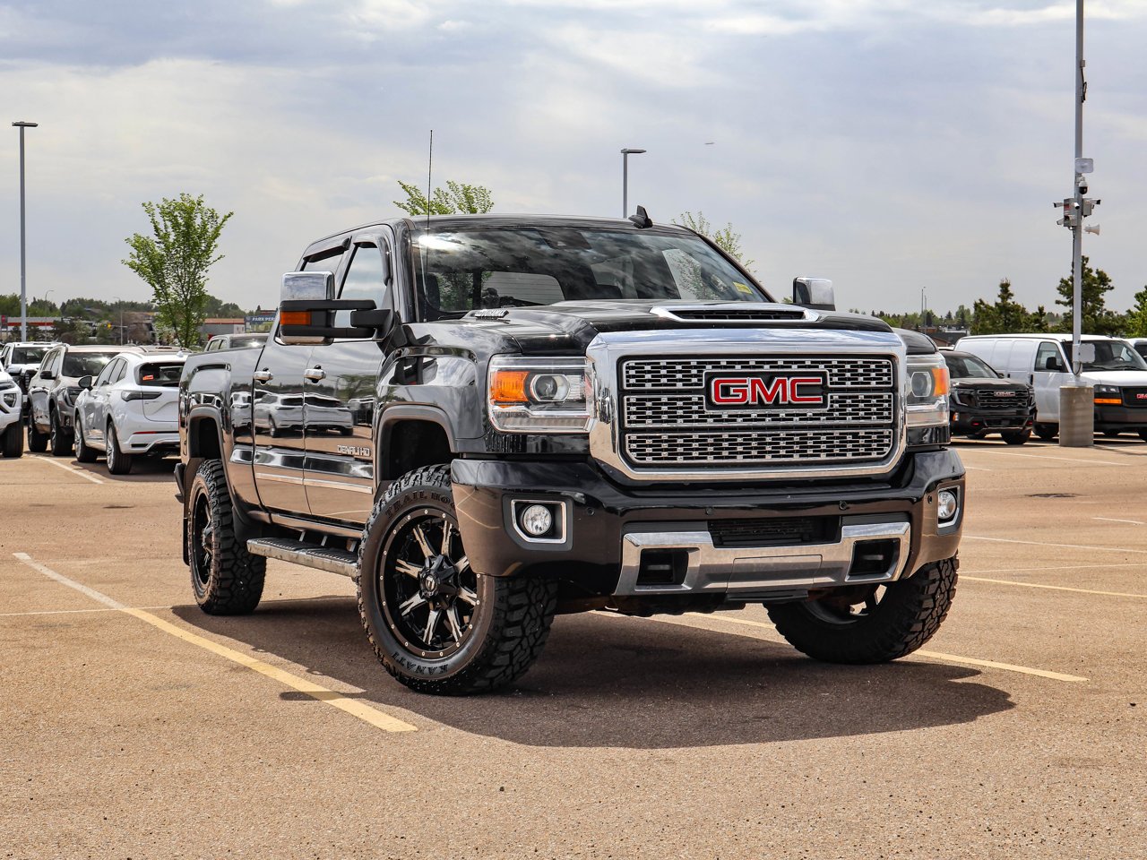 2019 GMC Sierra 3500HD 4WD Crew Cab 153.7 Denali Black Sherwood Park - photo #1