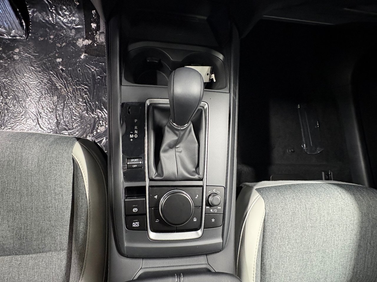 MAZDA CX-30 GS KURO 2026 Gris aéro métallisé Châteauguay - photo #12