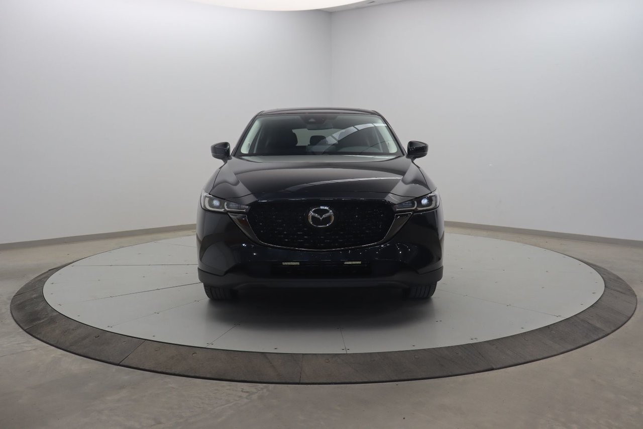 Mazda CX-5 2025 Noir Baie-Comeau - photo #1
