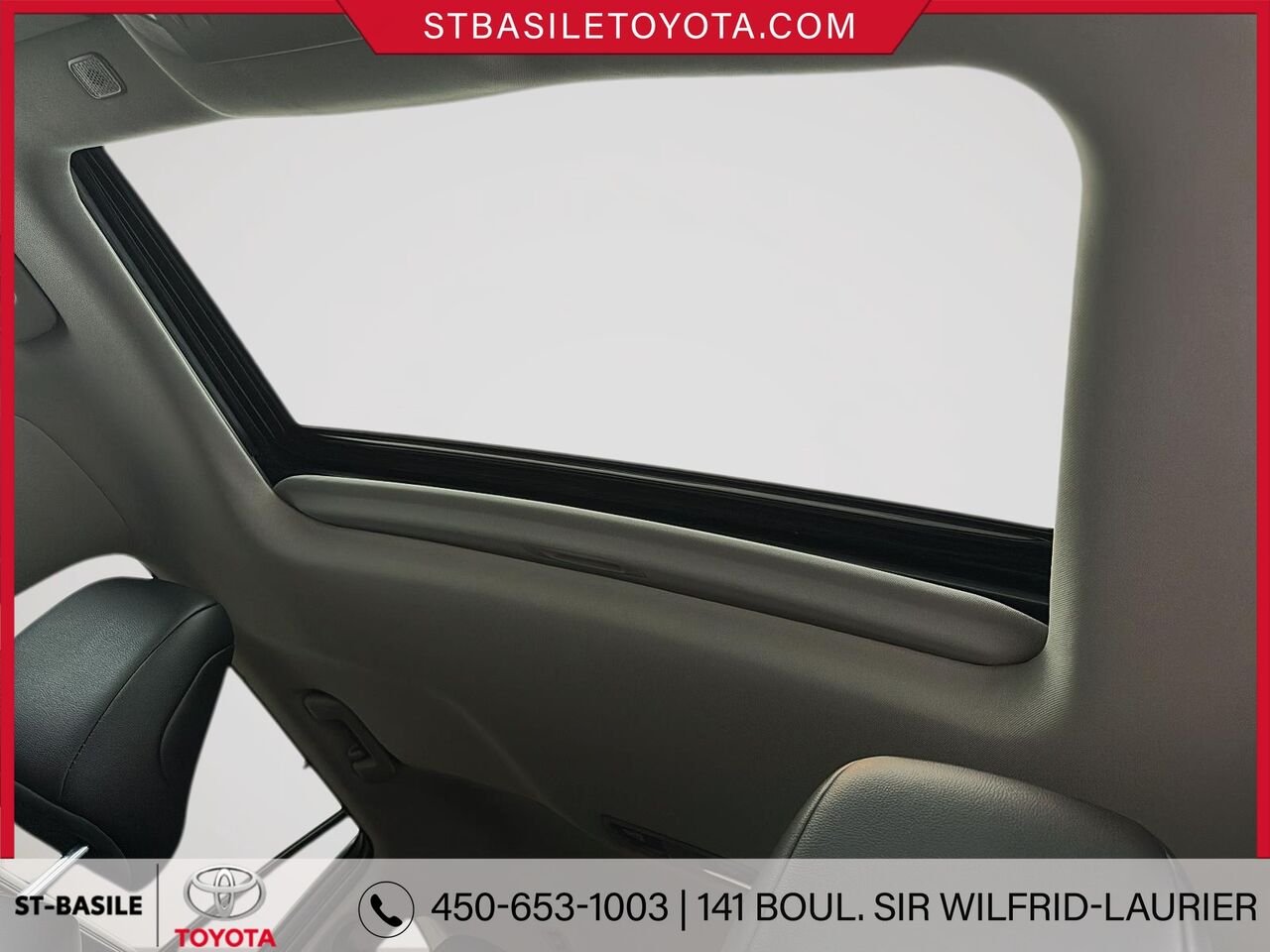 2025 TOYOTA Highlander Hybrid Grey Saint-Basile-le-Grand - photo #18