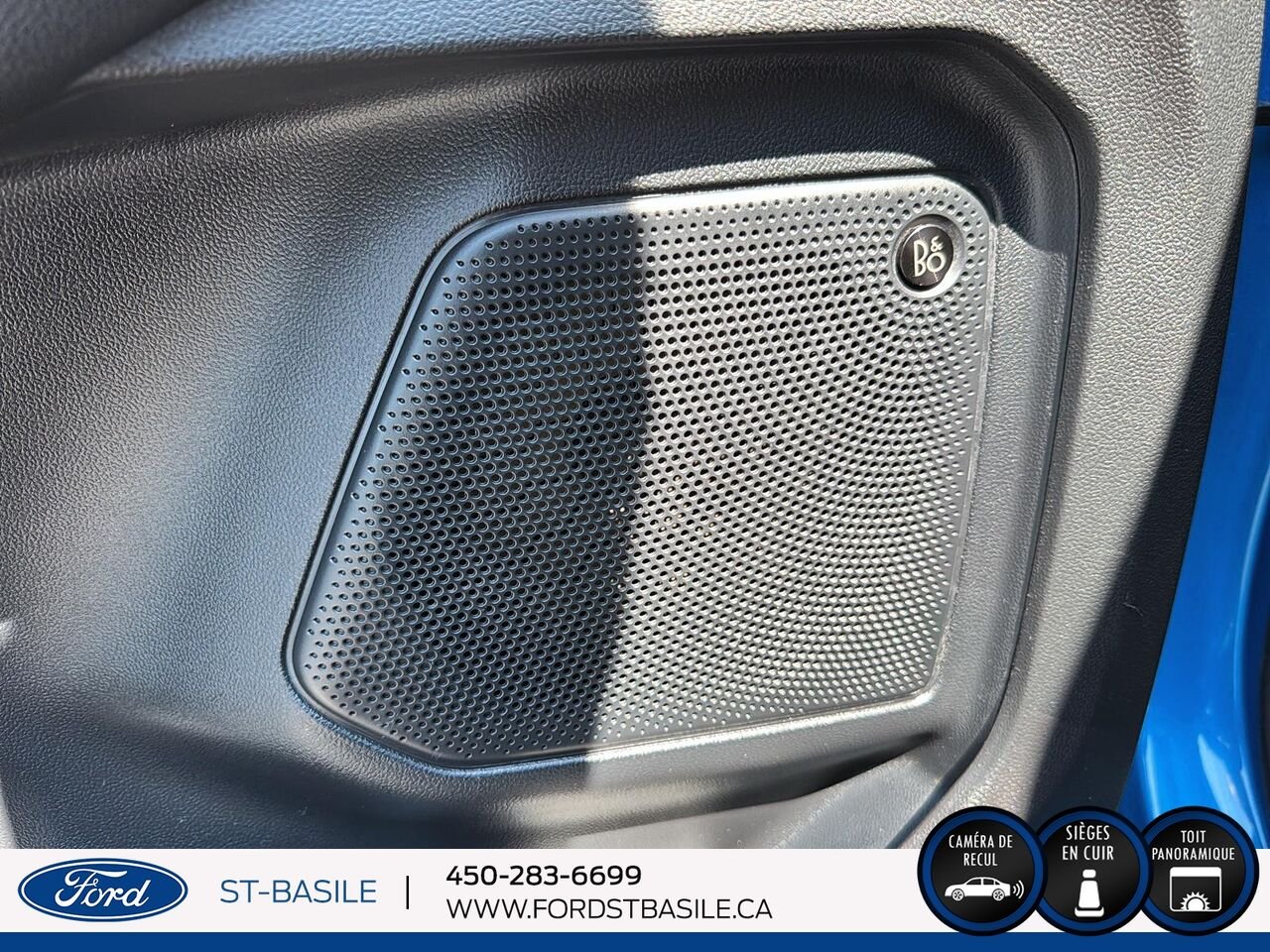 Ford Escape 2020 Bleu Saint-Basile-le-Grand - photo #17