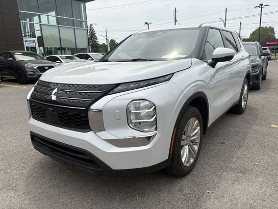 Mitsubishi Outlander 2022 2022 Blanc