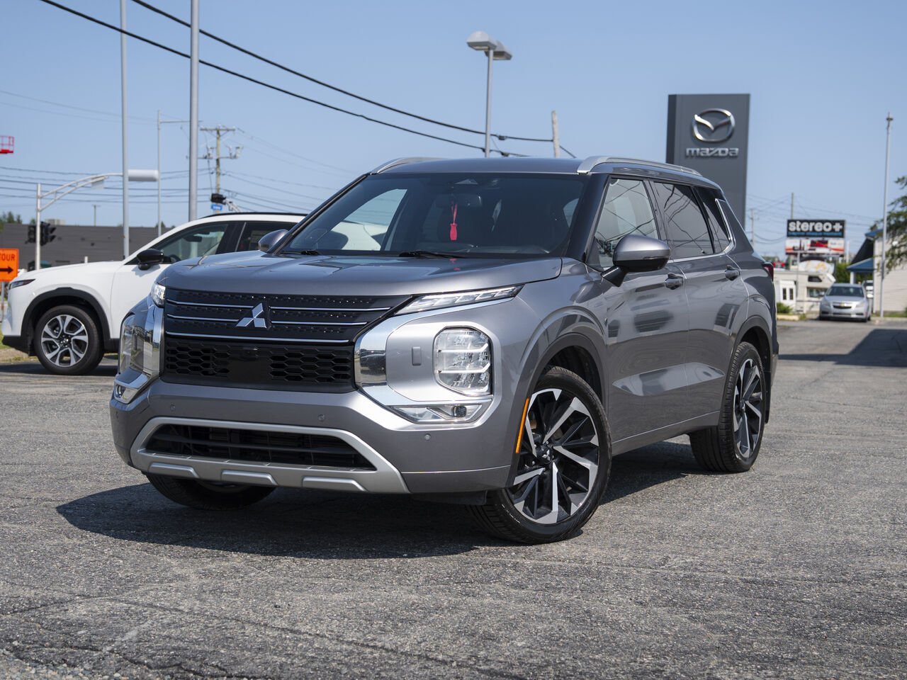 Mitsubishi Outlander A25289 | GT Premium S-AWC 2023 Gris Val-d'Or - photo #0