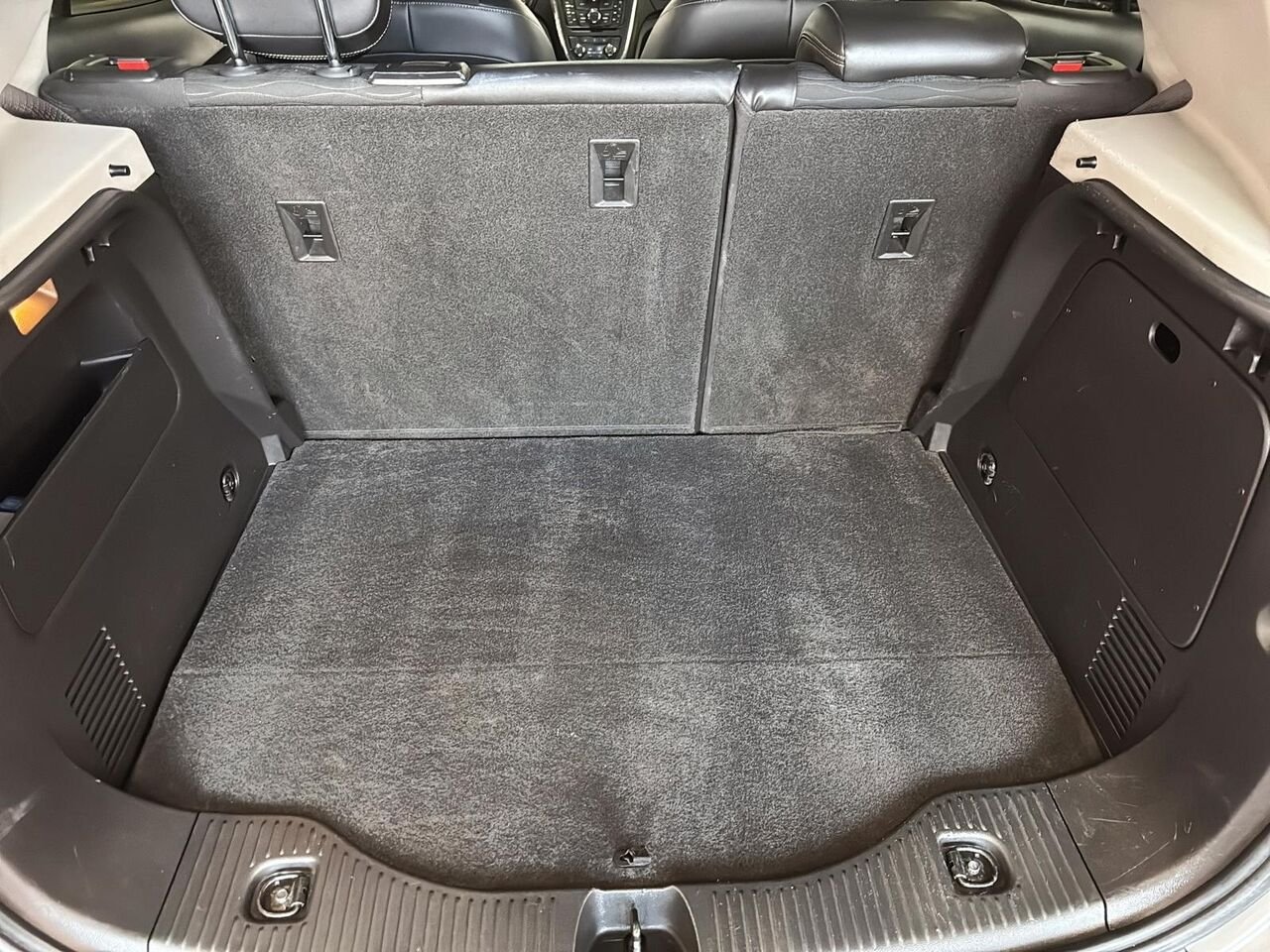 2016 BUICK ENCORE AWD Silver Saint-Hyacinthe - photo #5