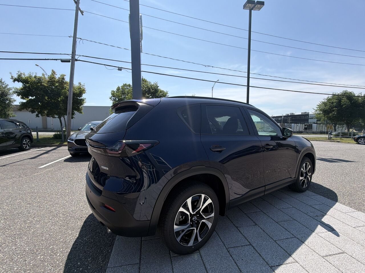 2026 MAZDA CX-5 Navy Blue Mica Ste-Marie - photo #3