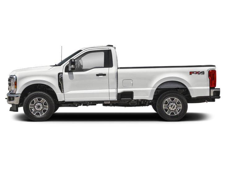 2026 Ford Super Duty F-350 à roues arrière simples XLT
