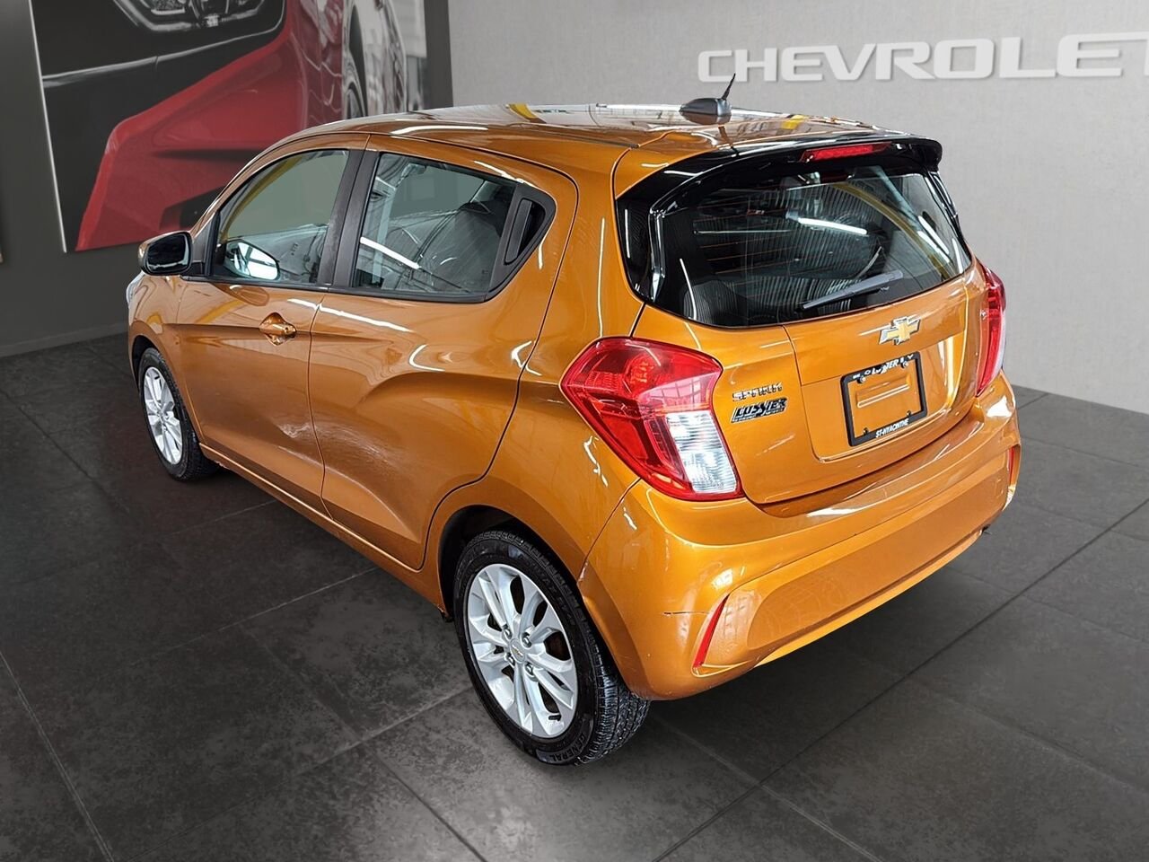 2019 CHEVROLET SPARK LT Orange Saint-Hyacinthe - photo #3